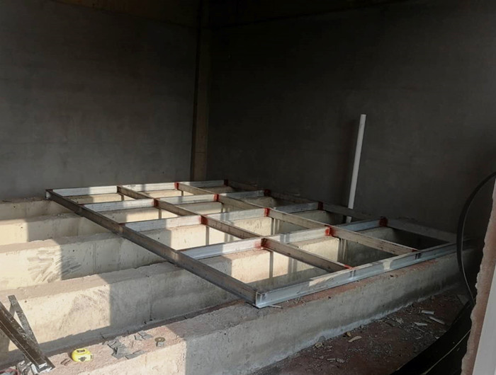 鍍鋅水箱的條形基礎(chǔ)