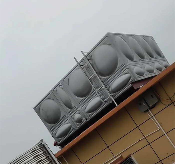 不銹鋼水箱安裝技術指導