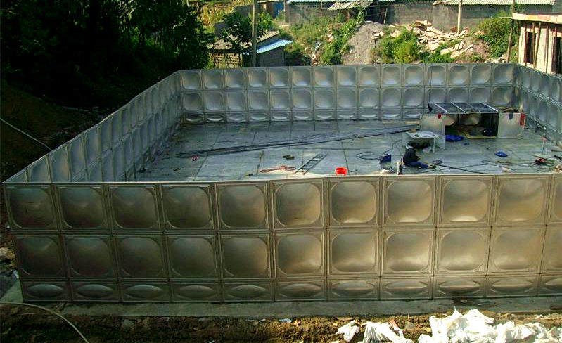 拼裝不銹鋼水箱的四個優點，看完才知道