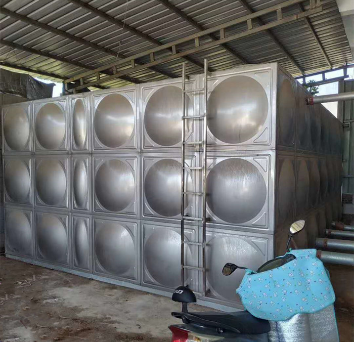 不銹鋼水箱的使用要注意什么？內(nèi)膽的選擇要注意什么？