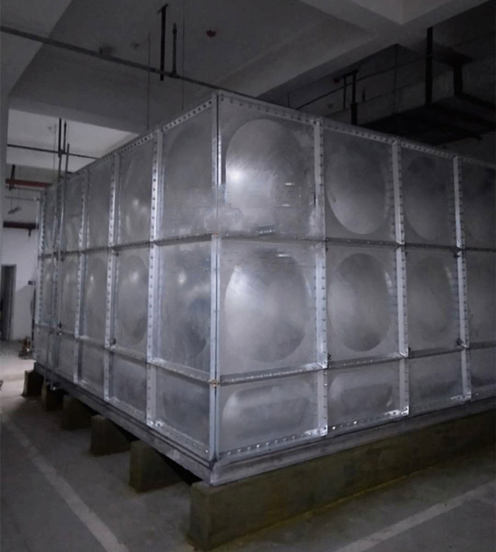 鍍鋅水箱在清潔時對細節問題需要注意哪些呢