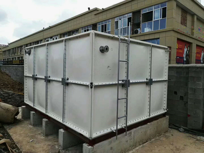 生活飲用水可選擇玻璃鋼水箱嗎？