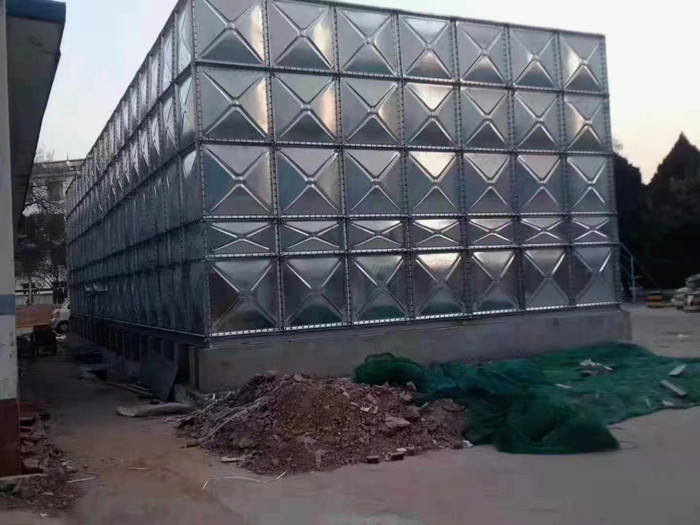 怎樣才能使鍍鋅水箱的使用質量達標?